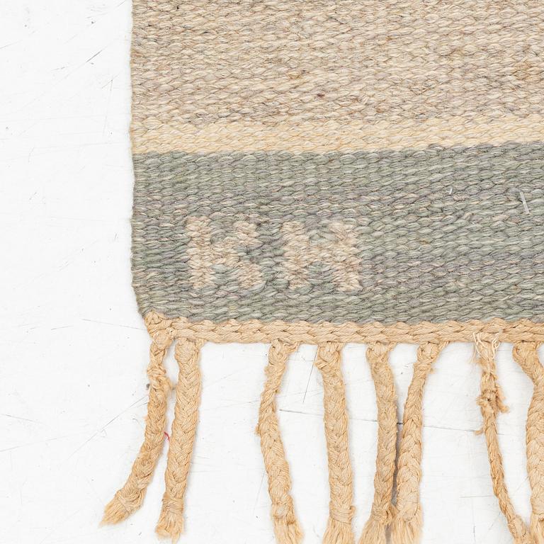 Rug, flat weave, Maj Svanström, Klockaregården, approx. 242 x 180 cm.