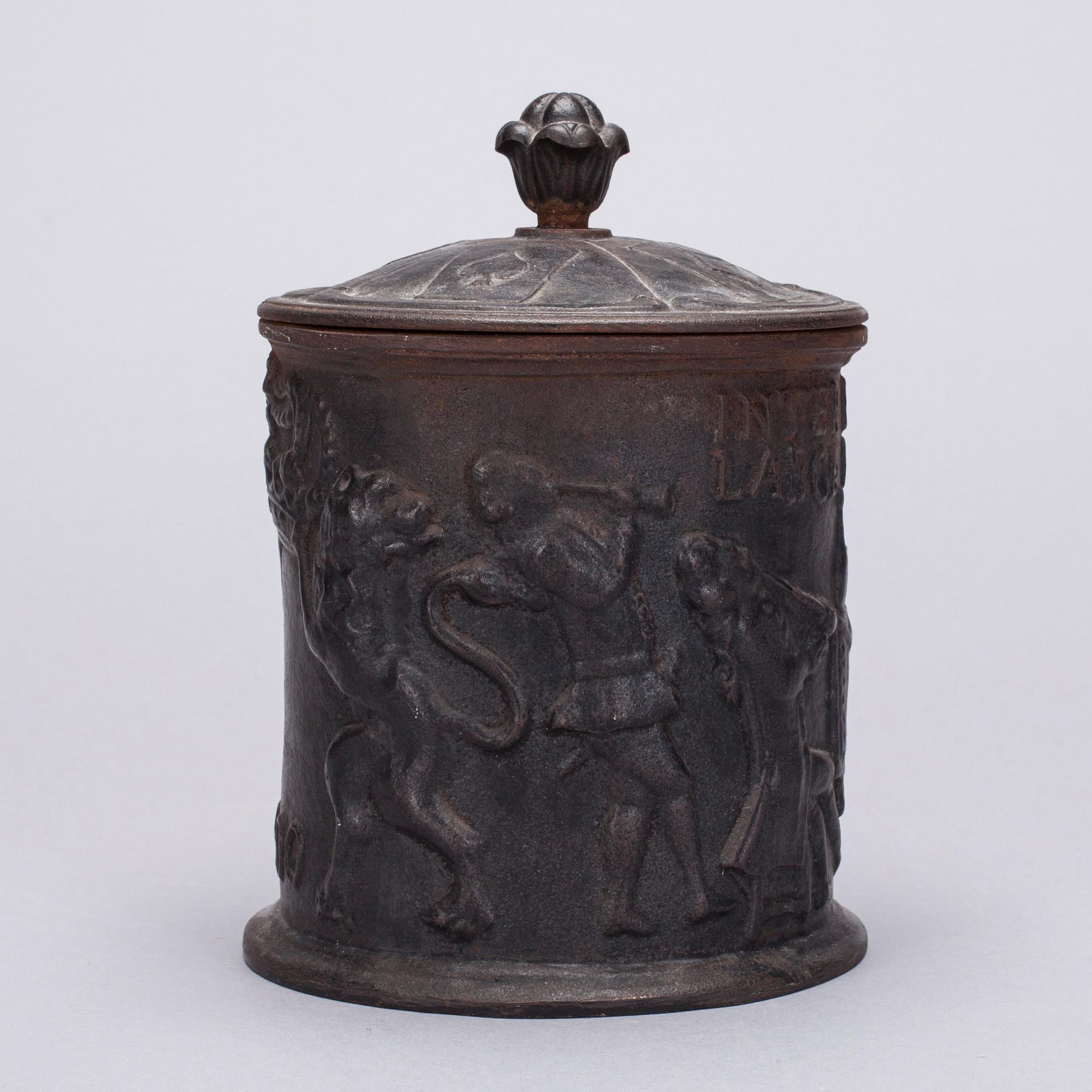 TOBAKSBURK, gjutjärn, 1800-tal.
