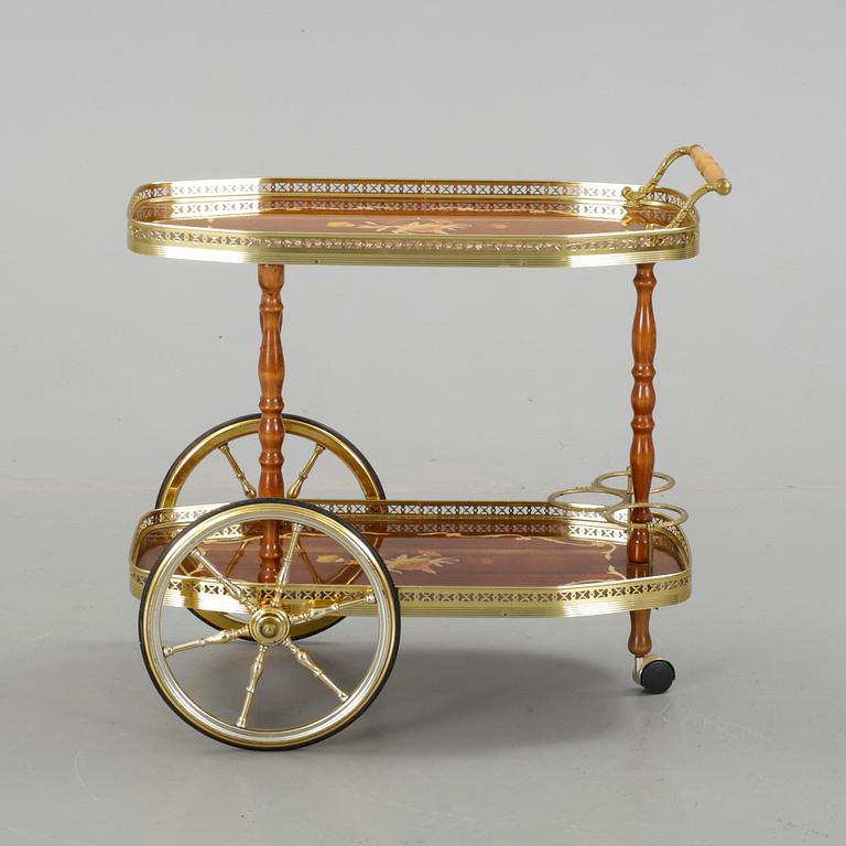 SERVERINGSVAGN, 1900-talets andra hälft.