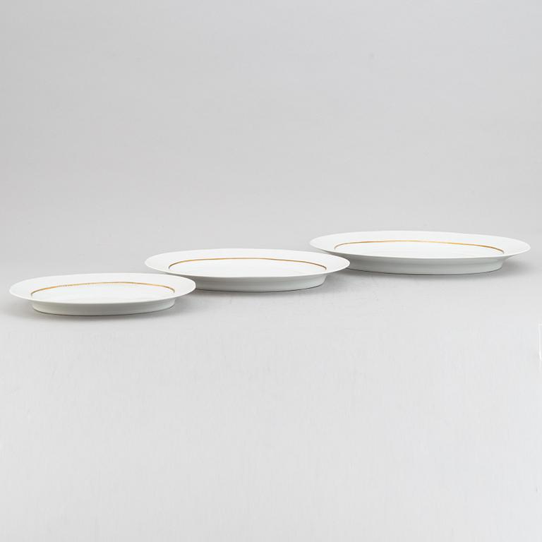 Louise Adelborg, Mat, kaffe- och teservis, Porslin, 110 delar, "Swedish Grace"/"Nationalservisen", Rörstrand.