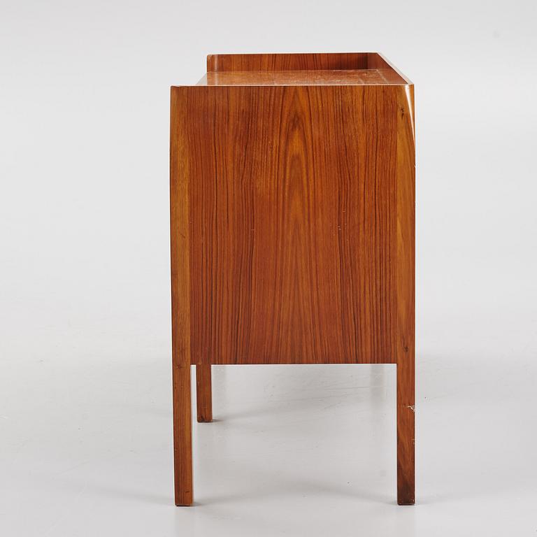 Josef Frank, dressing table, model 521, Firma Svenskt Tenn.