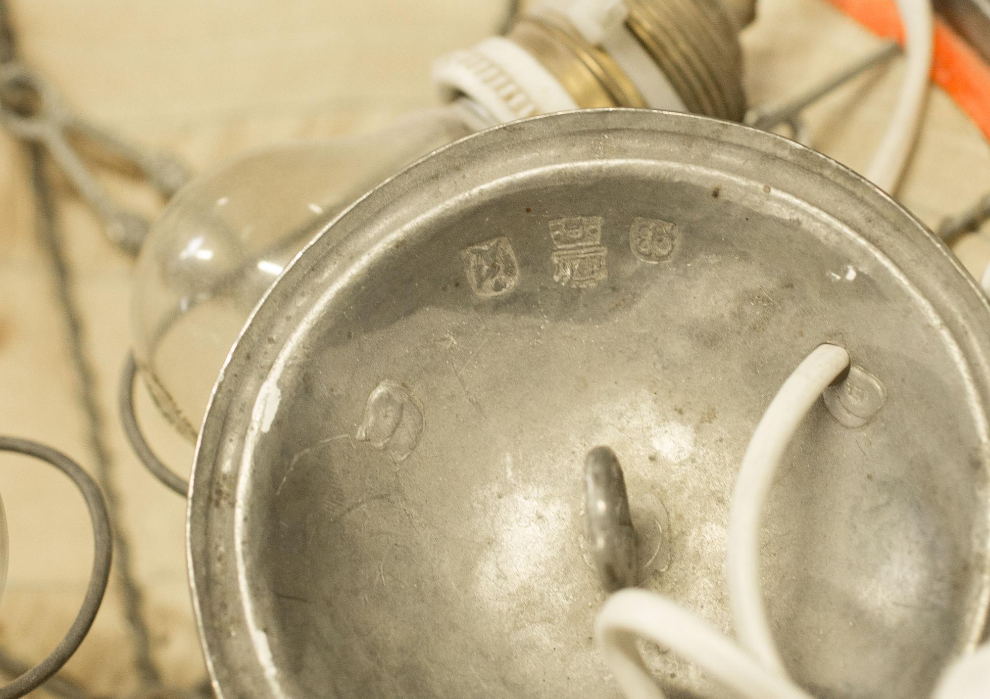 TAKAMPEL, tenn, empirstil, utländska stämplar, 1920-tal.