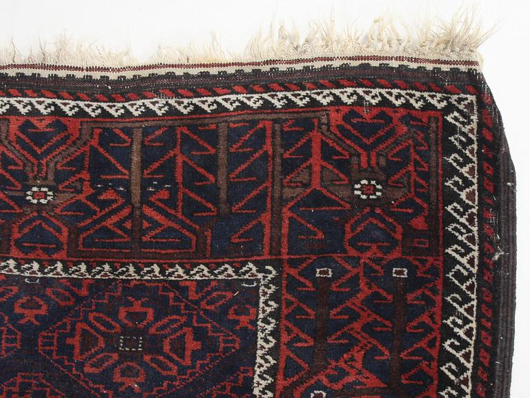 MATTA, orientalisk. 180 x 100.