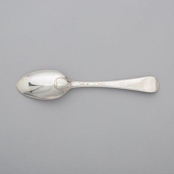 Arvid Floberg, 12 st dessertskedar, silver, Stockholm 1785 (10) och 1789 (2).