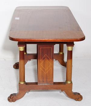 SALONGSBORD, empirestil, 1900-talets första hälft.