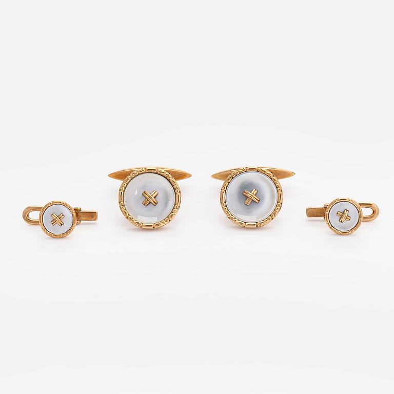 Cufflinks and shirt buttons, 14K gold, mother-of-pearl. Lindroos, Helsinki 1947.