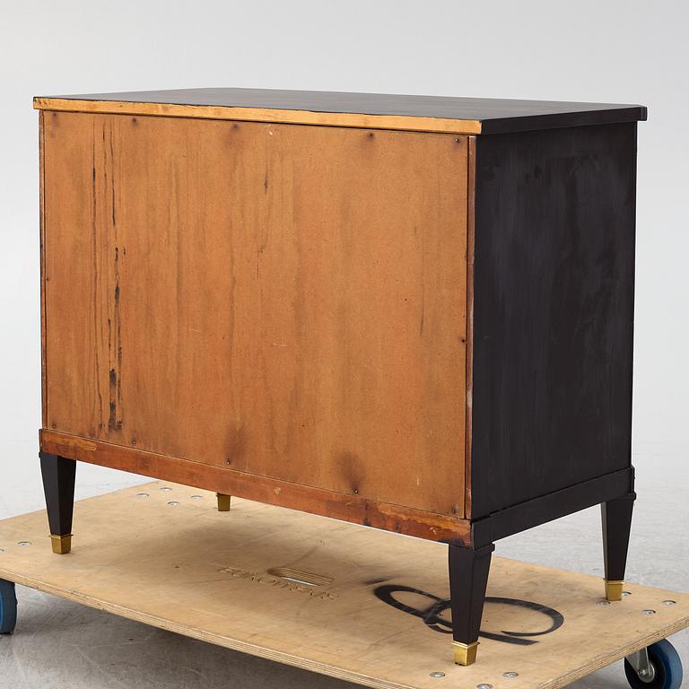 Byrå, gustaviansk stil, 1900-talets mitt.