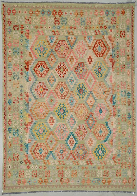 KELIM, Uzbekistan. Ca 350x246 cm.