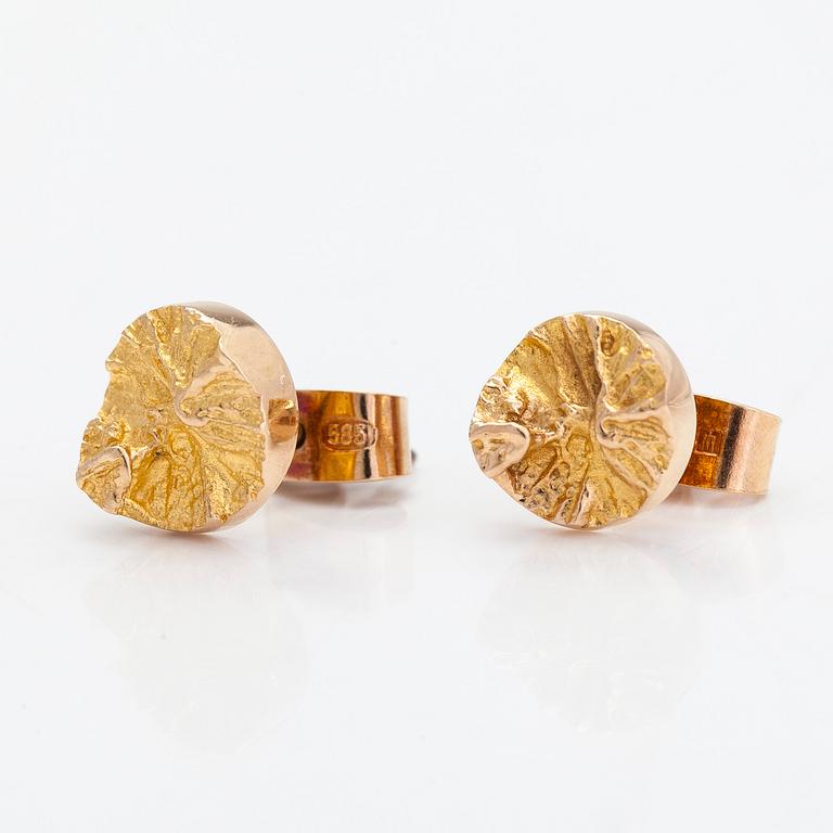 Björn Weckström, a pair of 14K gold earrings, 'Swirls', for Lapponia.