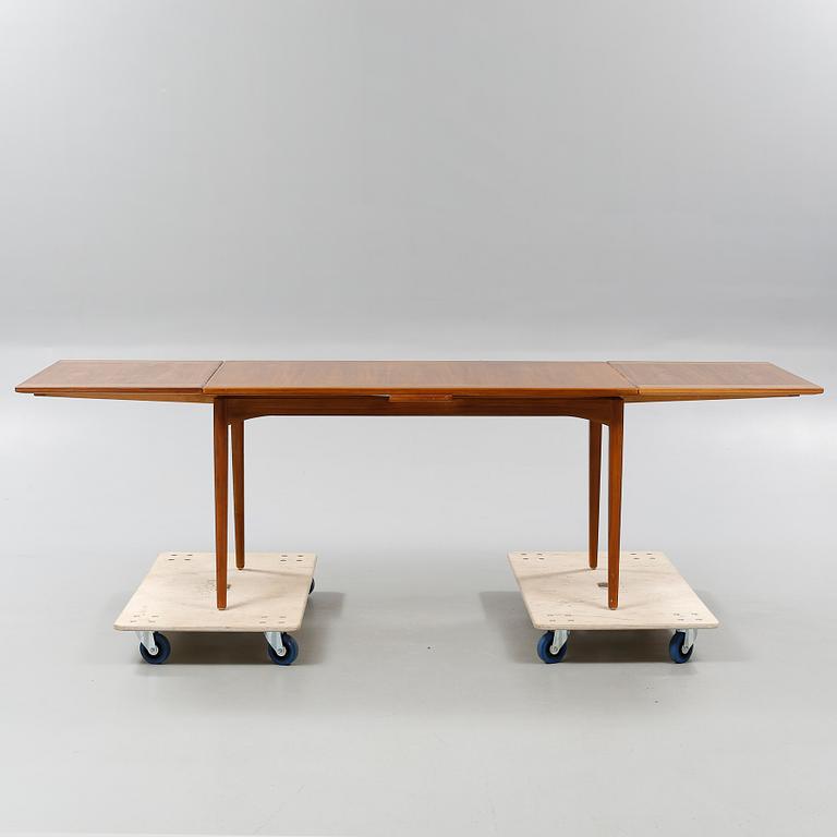 A dinner table by CARL MALMSTEN, "Calmare Nyckel", second half of the 20th century.