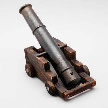 SALUTKANON, järn, 1900-tal.