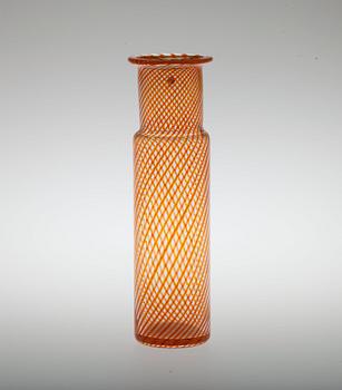 Kerttu Nurminen, A VASE.