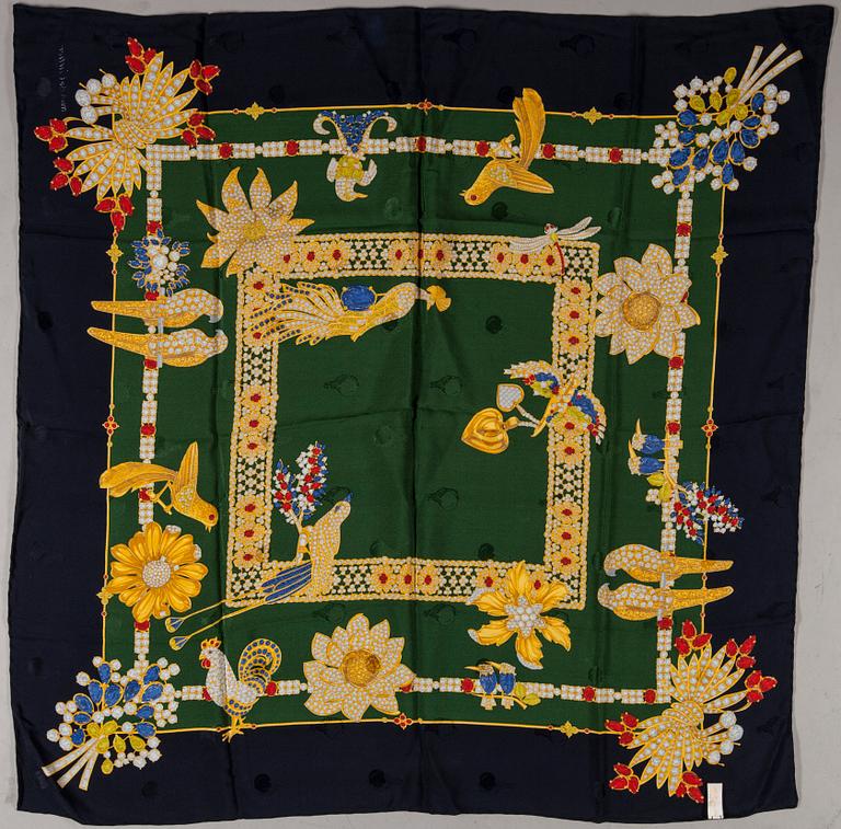 SCARF, Cartier.