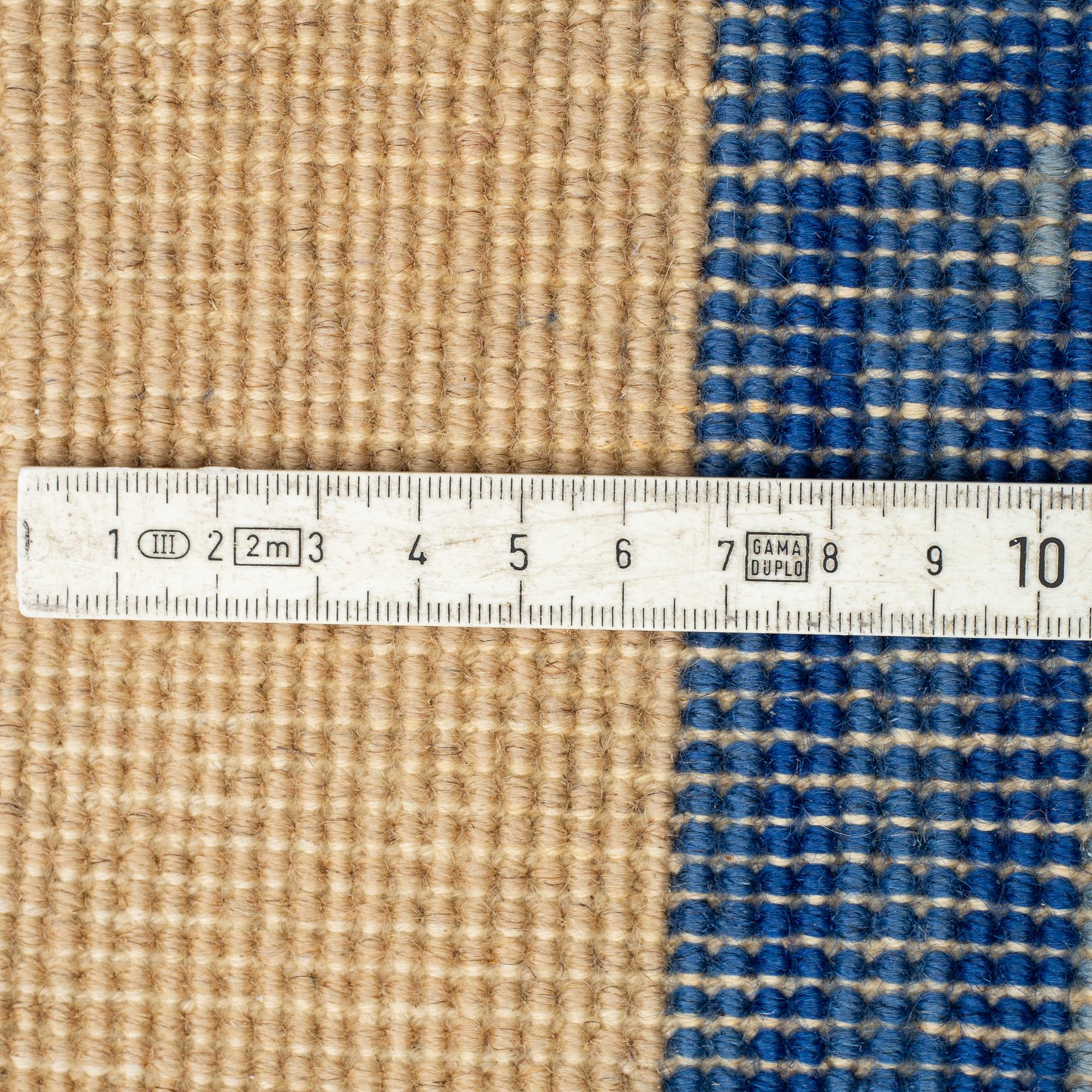 MATTO, an old China, ca 377 x 287,5 cm.
