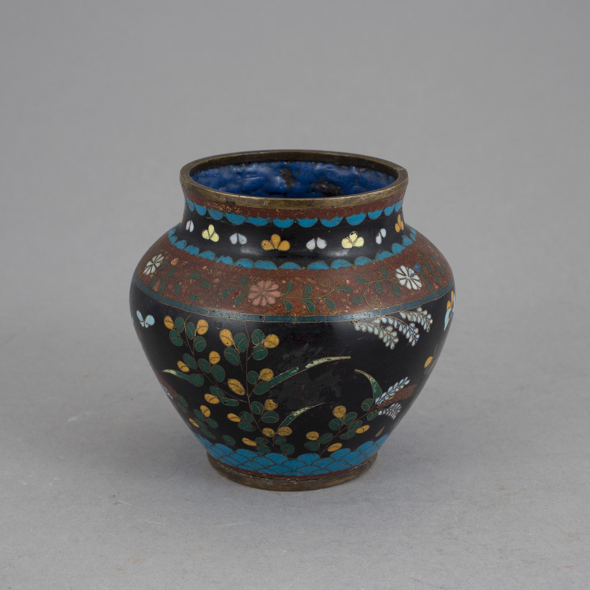 VAS, cloisonné, Kina, 1800-tal.