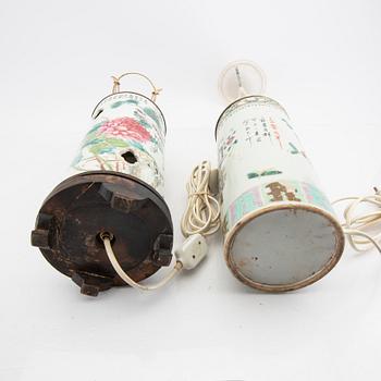 A set of two Chinese porcelain table lamps 19th/20th century.