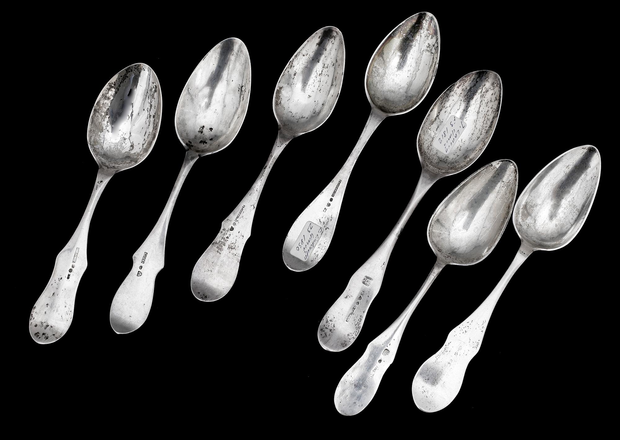 MATSKEDAR, 7 st, silver, bl.a. Umeå 1800-tal. Tot vikt ca 250 gram.