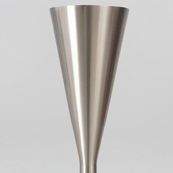 Pietro Chiesa, golvlampa, "Luminator", Fontana Arte, Italien, 2017.