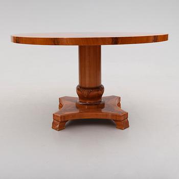 SALONGSBORD, empirestil, 1900-talets första hälft.