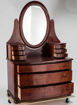 TOILETTEBYRÅ, Mellaneuropa, sekelskiftet 1800/1900.