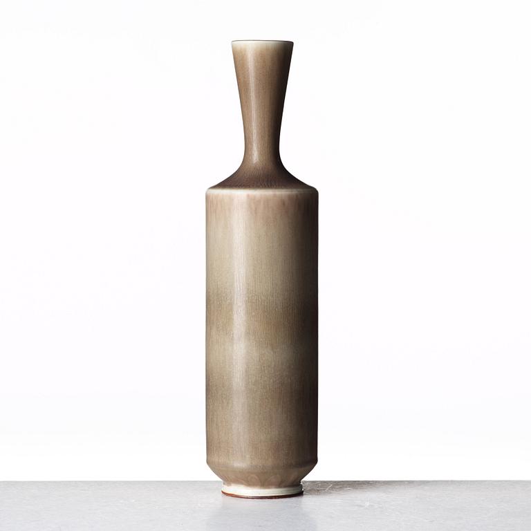 Berndt Friberg, a stoneware vase, Gustavsberg studio, Sweden 1964.