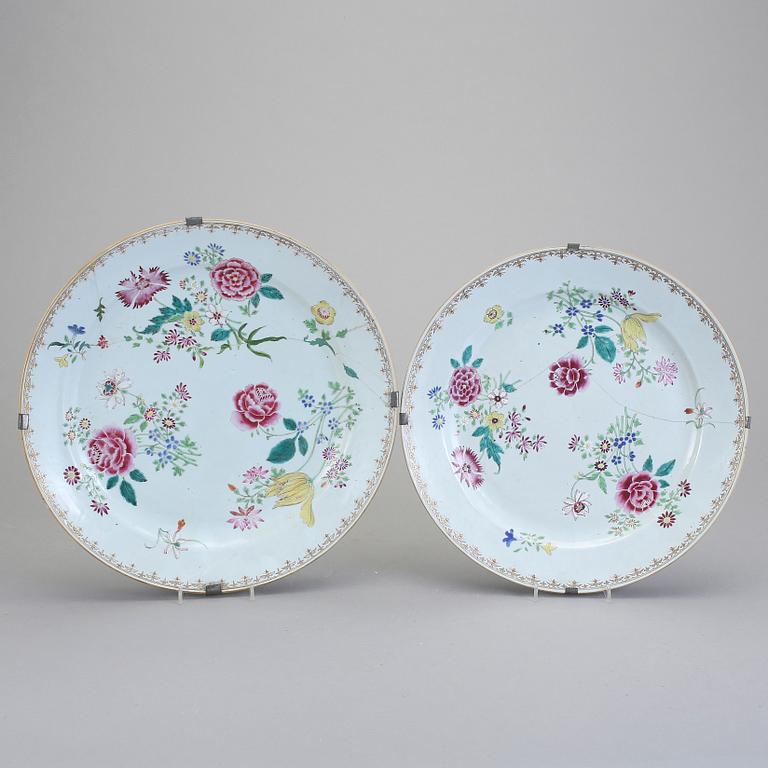 FAT, två st, porslin, Qianlong, Kina 1700-tal.