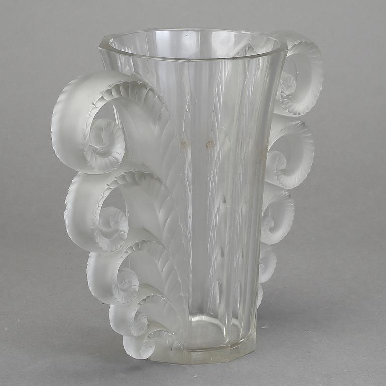 VAS, glas, Lalique, Frankrike.