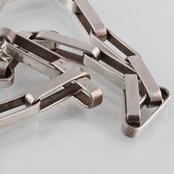 HALSLÄNK, sterlingsilver, Cecilia Johansson, Göteborg 1968. Vikt 118,0 gram.