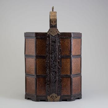 A large Chinese three-part basket with cover, 20th century.