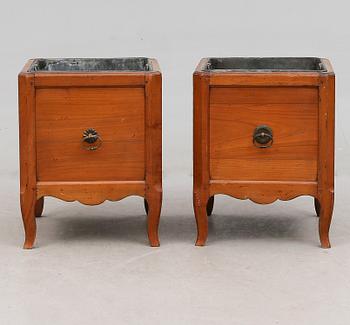 CHAMPAGNEKYLARE, 2 st, 1700-/1800-tal.