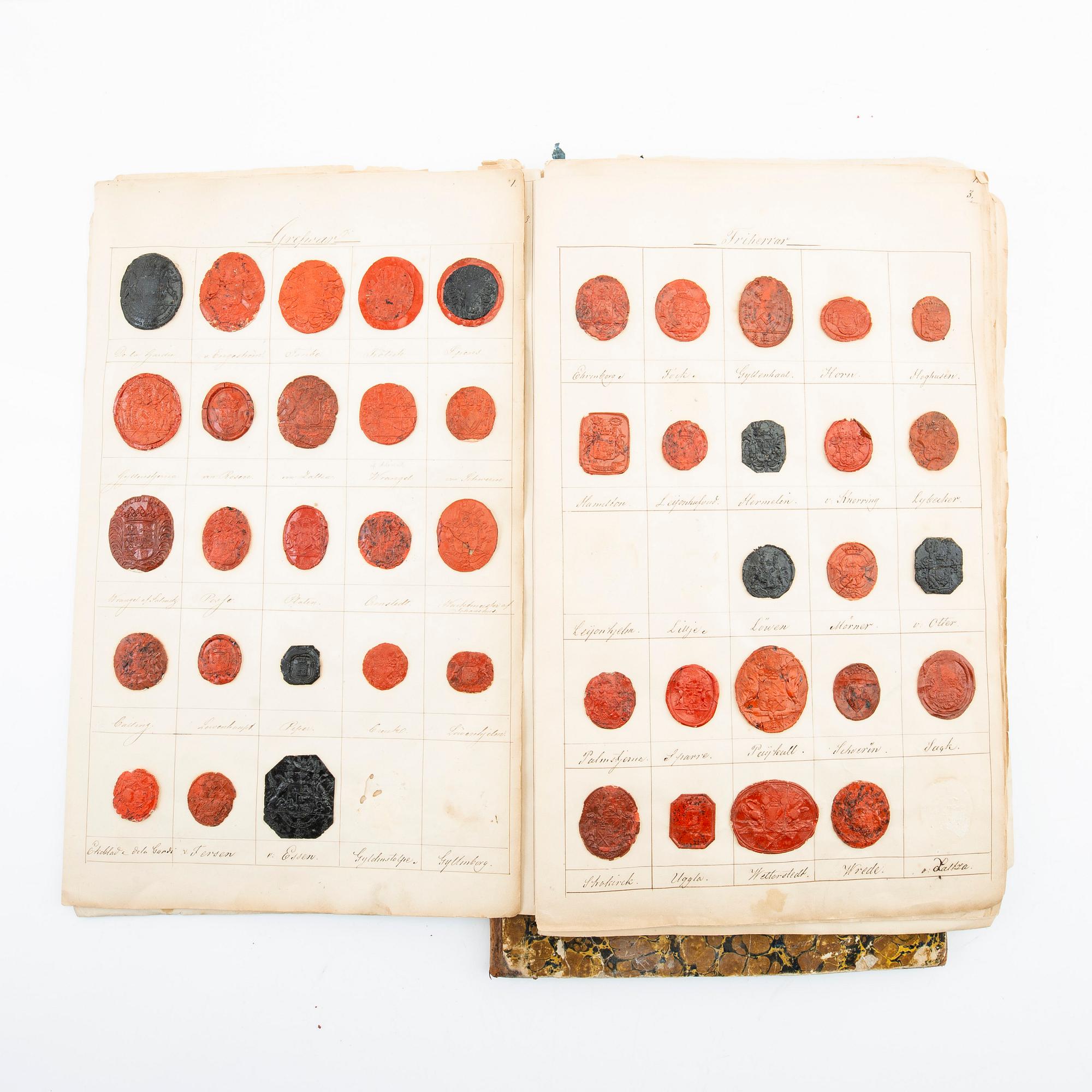 Större samling lacksigill, samt några oblater m m, 1700 - 1800-tal.