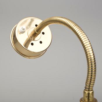GOLVLAMPA, mässing, Josef Frank, modell 1838, Firma Svenskt Tenn.