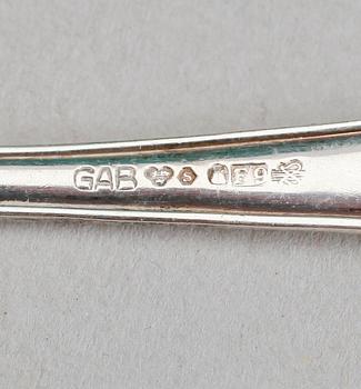 KAFFESKEDAR, 12 st, silver, GAB, Stockholm 1940-/50-tal. Vikt ca 162 g.