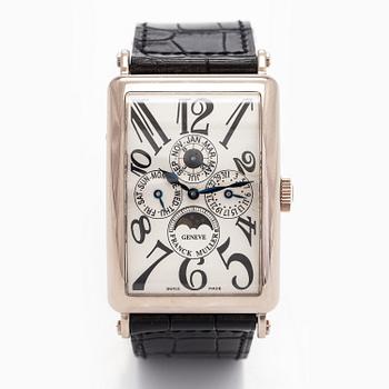 Frank Muller, Long Island, Perpetual Calendar, 44 x 32 mm, 18K valkokultaa, automaattinen.