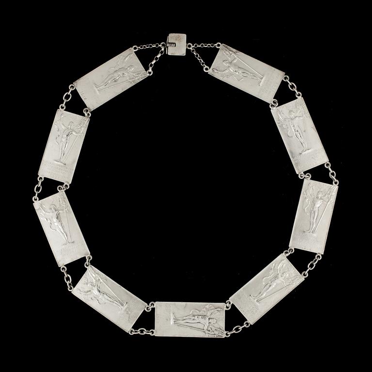 HALSLÄNK, silver, bl a C G Hallberg, Stockholm 1916. Vikt ca 72,3 gram.