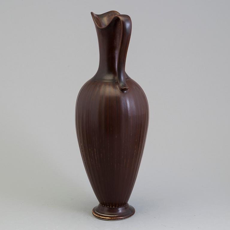 GUNNAR NYLUND, a stoneware vase from Rörstrand.