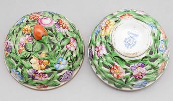 BONBONJÄR, porslin, Herend, Ungern, 1900-tal.