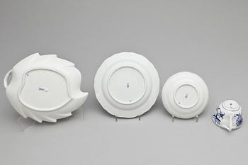 PARTI PORSLIN, 10 delar, 'Lökmönstret', Meissen, 1900-tal.