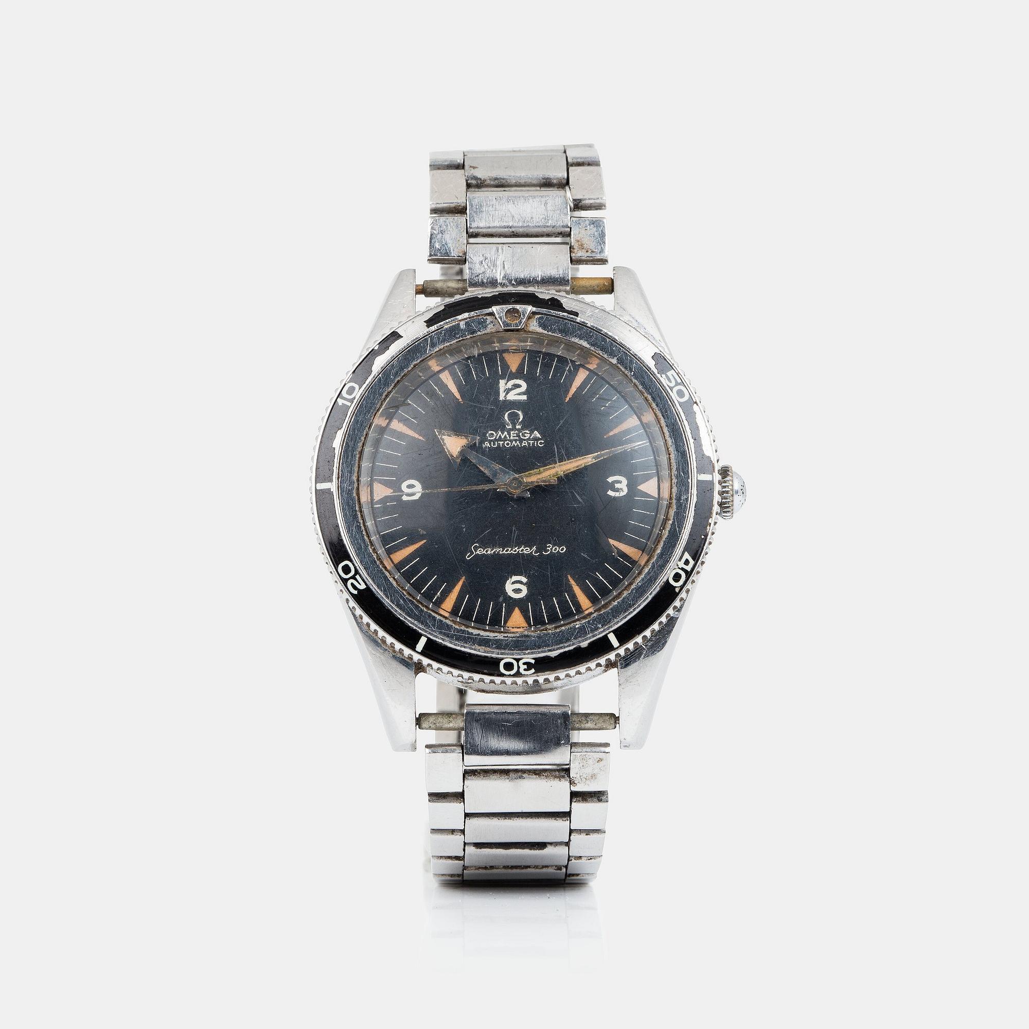 OMEGA, Seamaster 300, "Broad Arrow hands".