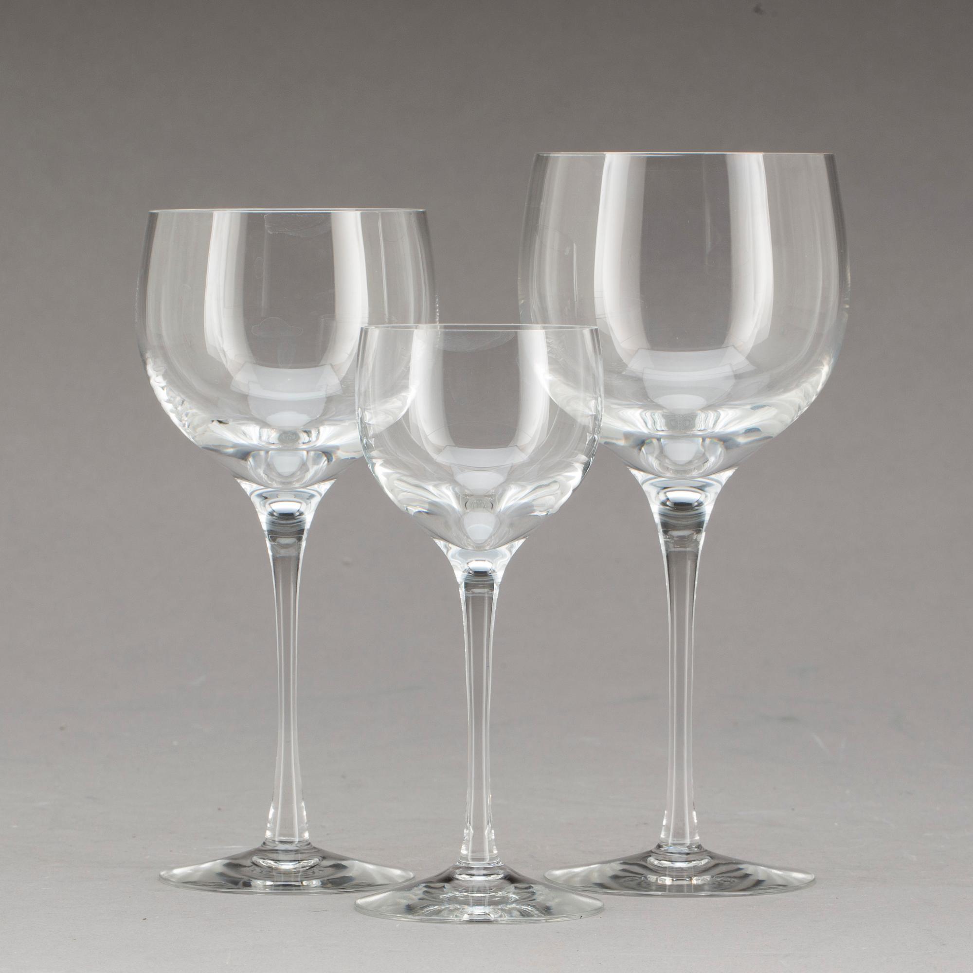 GLASSERVIS, ca 30 delar, design Bertil Vallin.