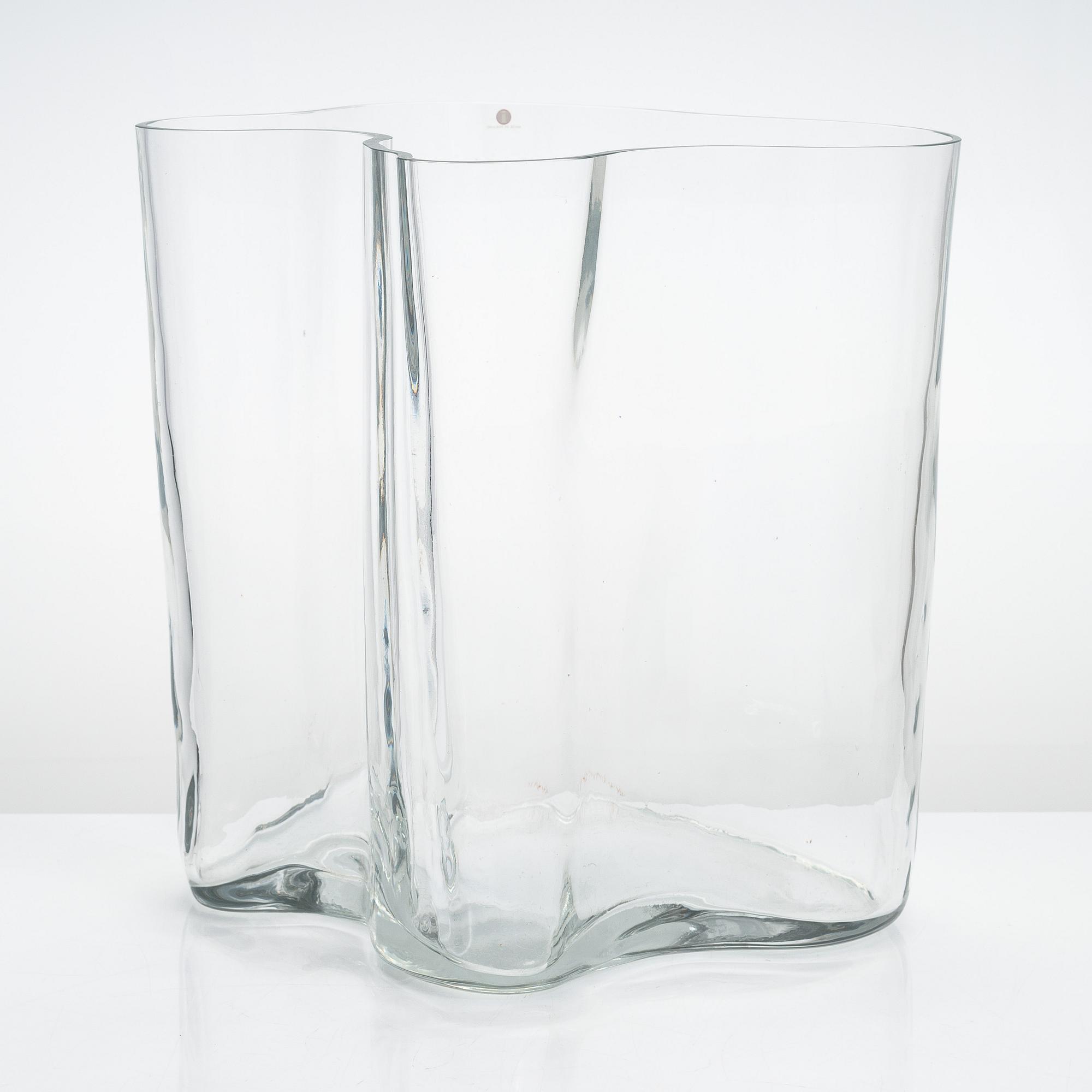 Alvar Aalto, vas, 3031, signerad Alvar Aalto 3031.