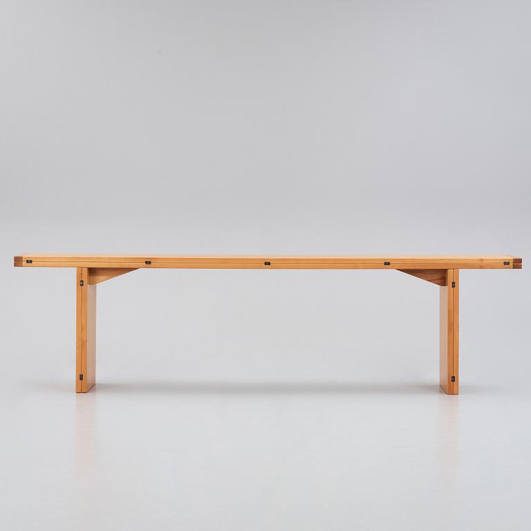 Piero de Martini, matbord / sidebord, "La Barca", Cassina, Italien efter 1975.