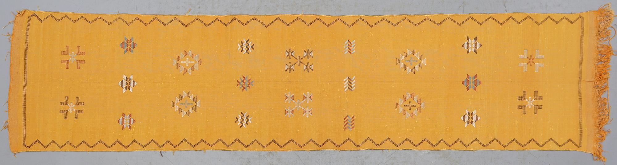 GALLERIMATTA, Kelim, Nordafrika, omkring sekelskiftet 2000, ca 266 x 65 cm.