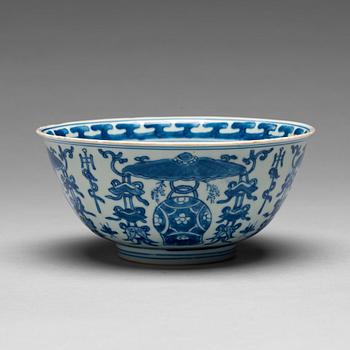 209. A blue and white bowl, Qing dynasty, Kangxi (1662-1722).