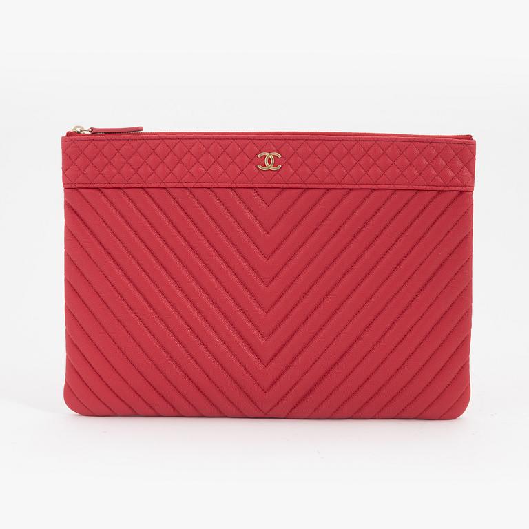 Chanel, a red leather clutch, 2017-2018.