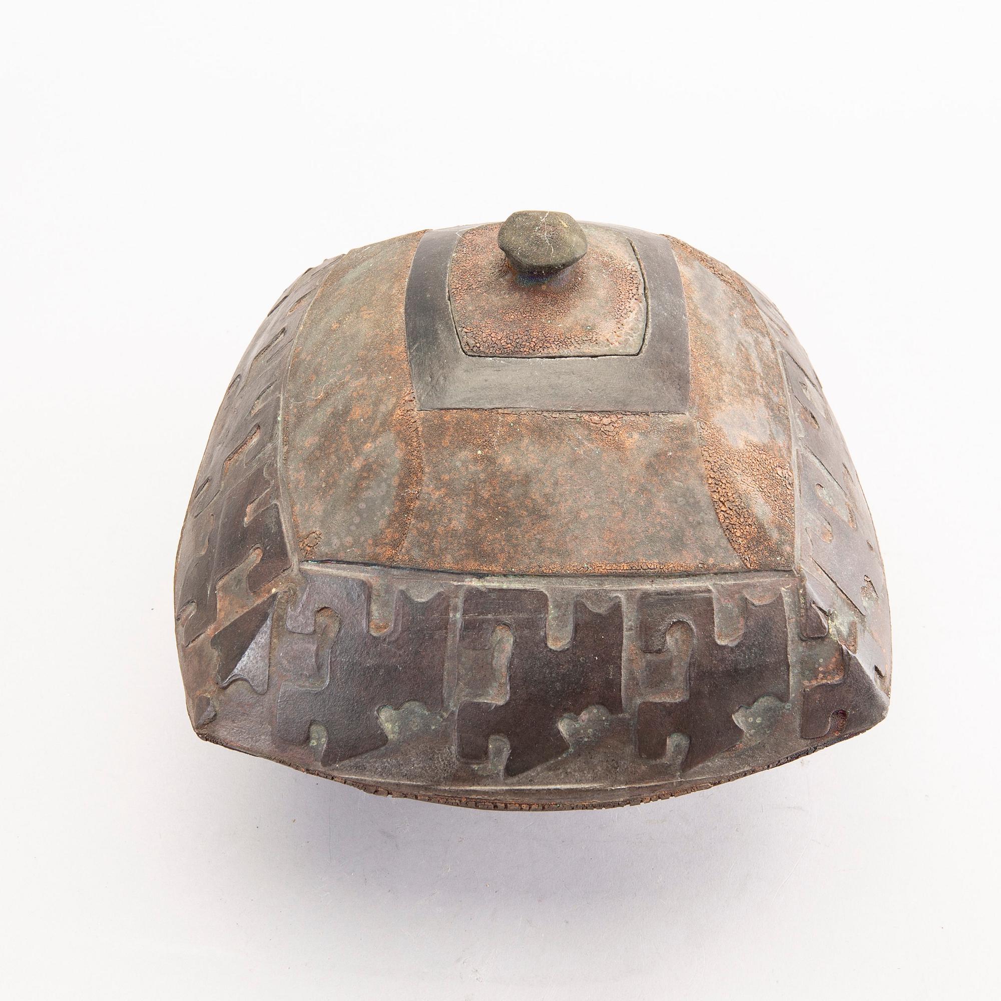 Steen Kepp, lockurna/skulptur signerad.