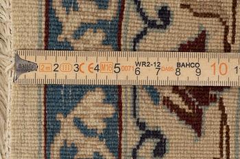 Carpet, Nain, approx. 383 x 294 cm.
