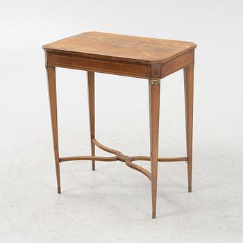 Side table, Swedish Gustavian style, from the first half of the 19th century.