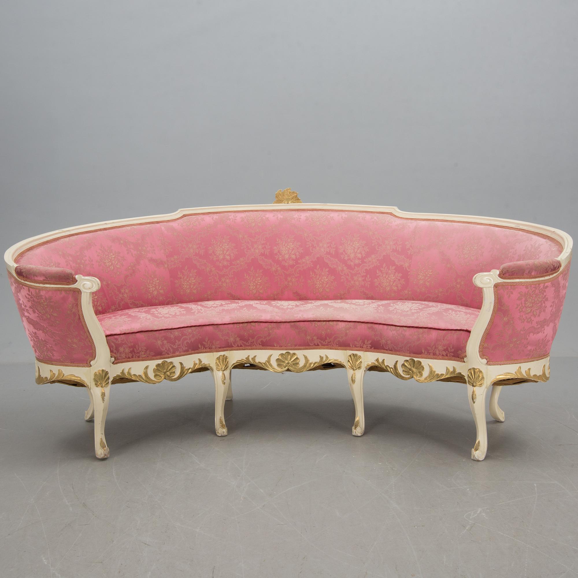 SOFFA och SALONGSBORD, rokokostil, 1900-tal.