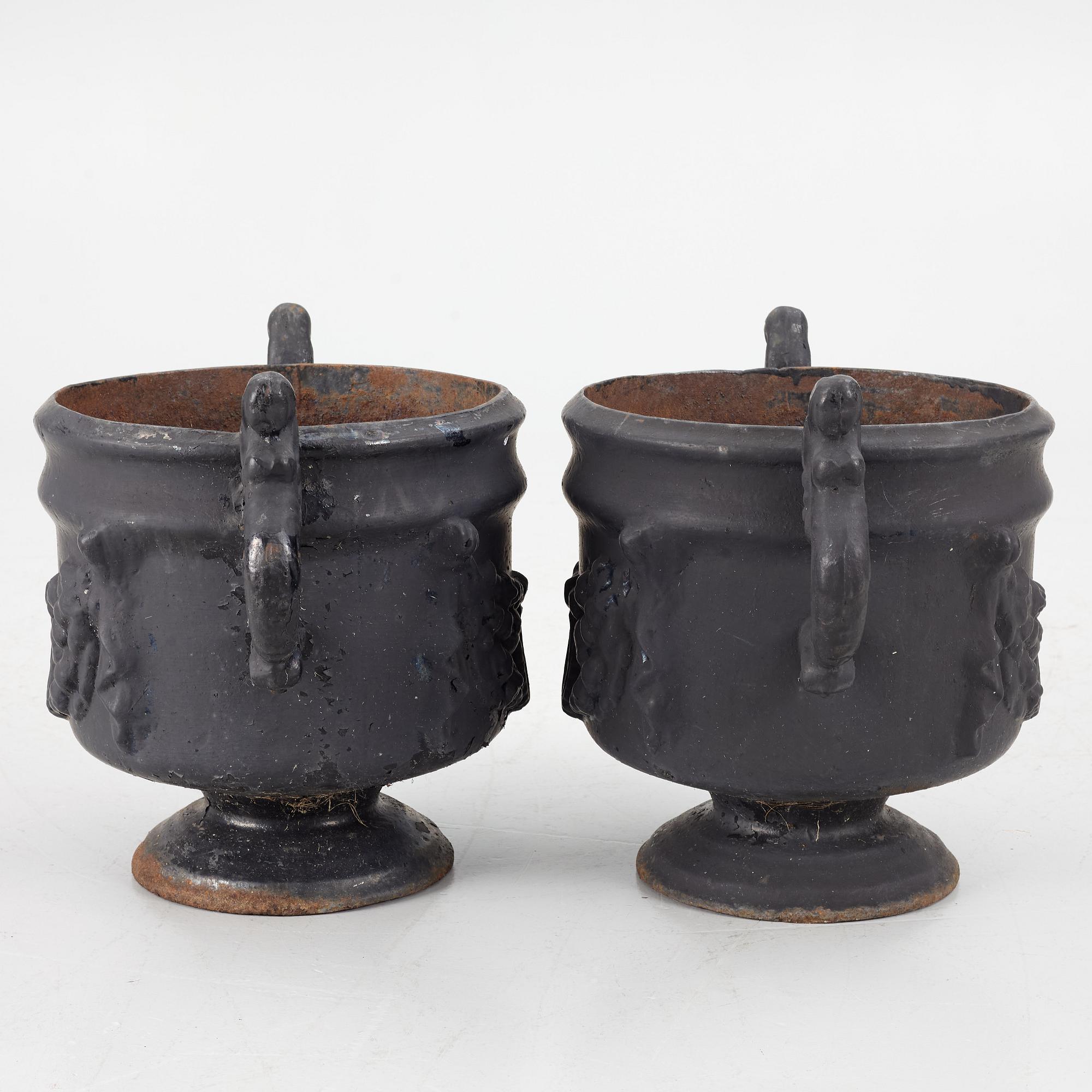 A pair of garden urns, Stavsjö Bruk, 20th century.